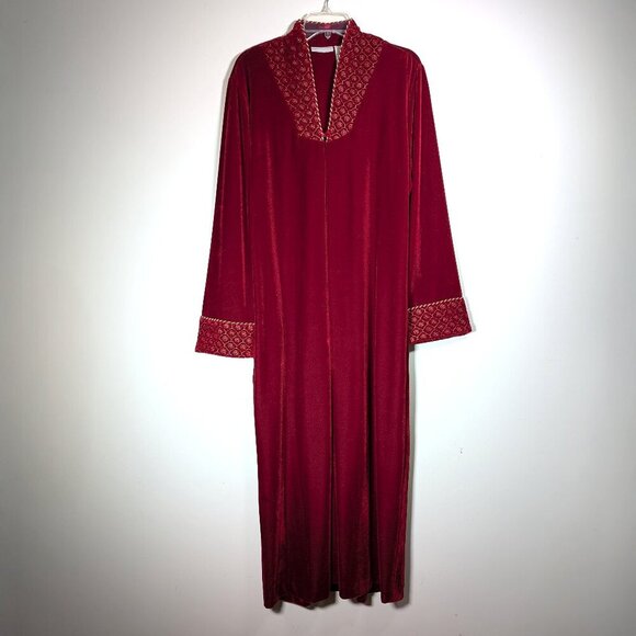 Adonna Red Velvety Robe House Coat M NWT - Picture 1 of 5